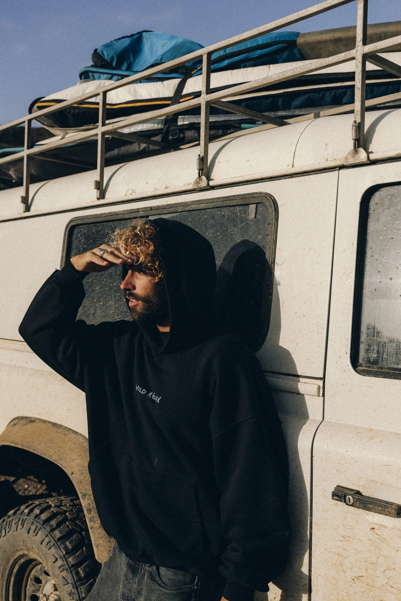 surf.inc Chillin’rn Hoodie - Acid Black - lab10streetwear.nl