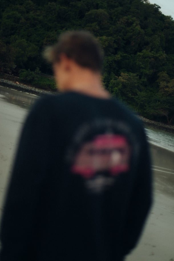 Kitty Longsleeve - Acid Black