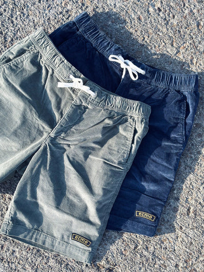 Ecmo Corduroy Badge Shorts - Navy lab10streetwear.nl