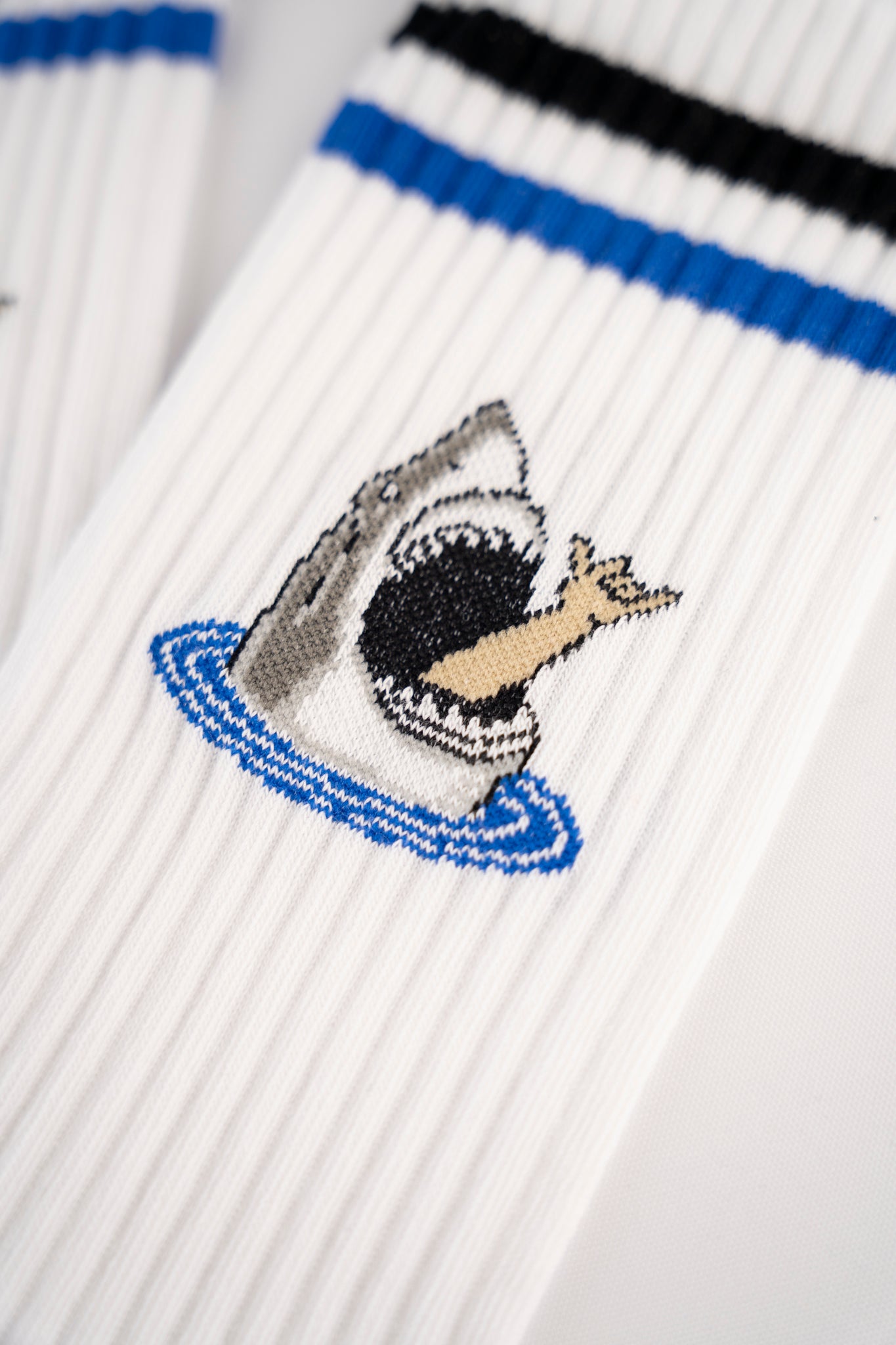 Lakor Shark Shaka Tennis Socks - Lab10streetwear.com