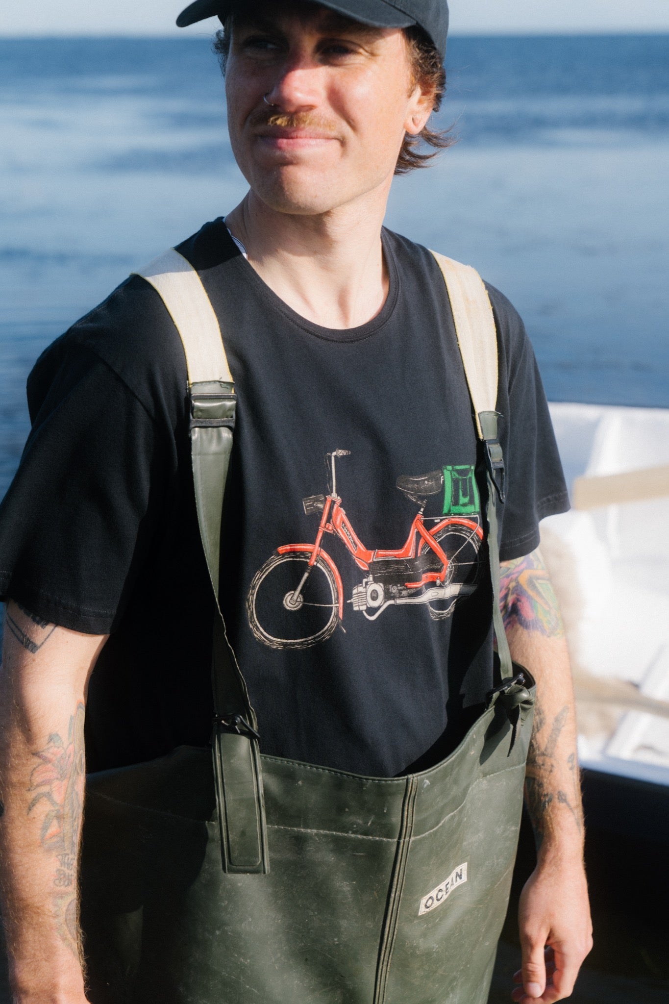 Lakor Red Maxi t-Shirt - Moonless Night - Lab10streetwear.com