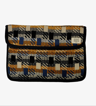 vintage recycled laptopsleeve -lab10streetwear.nl