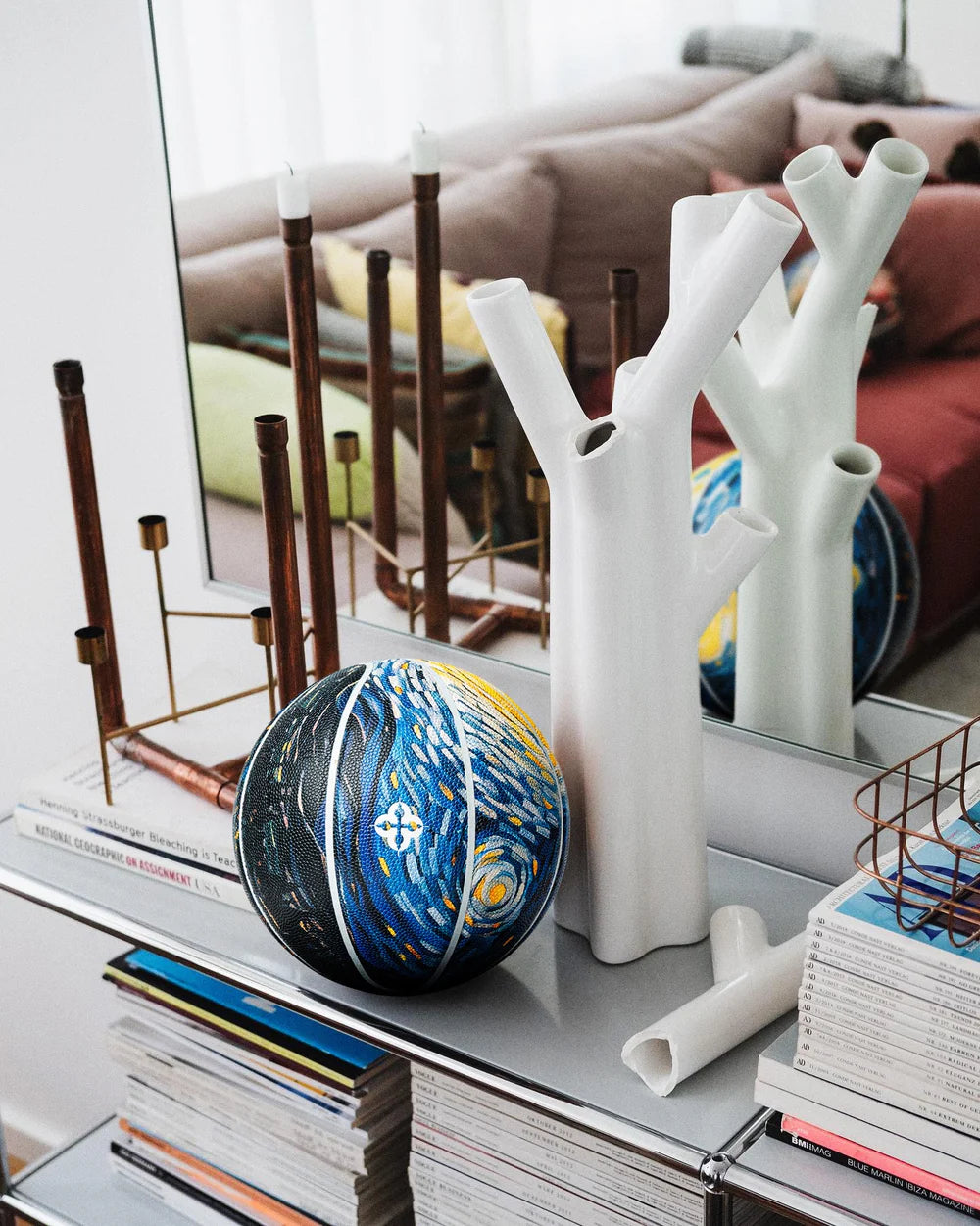 comrade berlin basketbal blury night